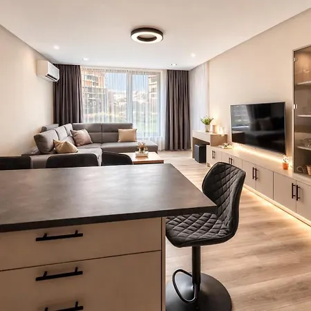 Mona Boutique With Parking Manastirski Livadi Apartament Sofia